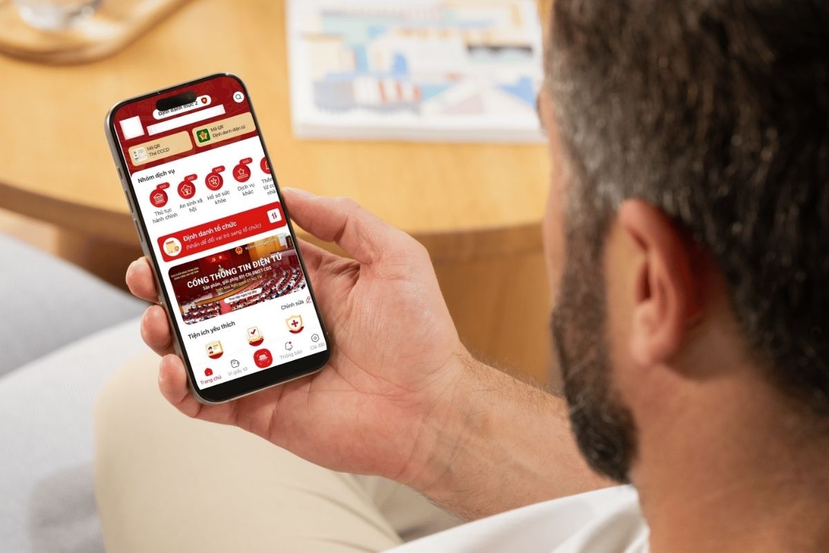 Hướng dẫn xem địa chỉ quê quán mới sau sáp nhập trên VNeID với định danh mức một